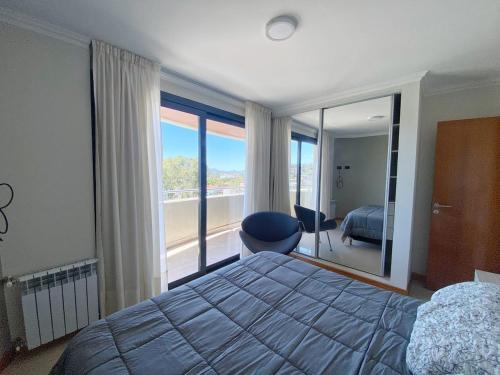 Apartment with Lake View image 5