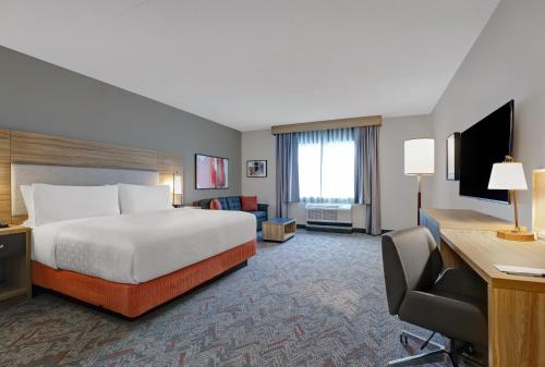 Candlewood Suites - Kingston West, an IHG Hotel