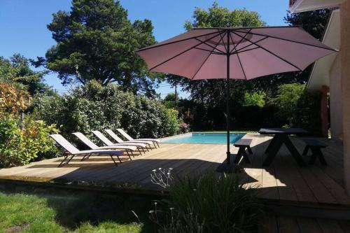 Grande maison familiale piscine et jardin - Location, gîte - Gujan-Mestras