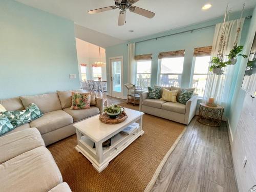 #Latitude Adjustment Home - image 9