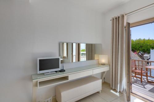 Lithos by Spyros & Flora - image 10