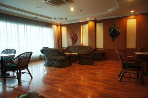 Facilities, Tyng Garden Hotel Sandakan in Bandar Indah