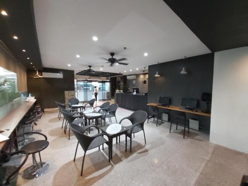 Lobby, DG Grami Hotel in Parañaque