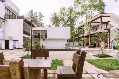 The Grand Pearl Resort in Monaragala