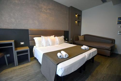 Hotel Aurora - image 14
