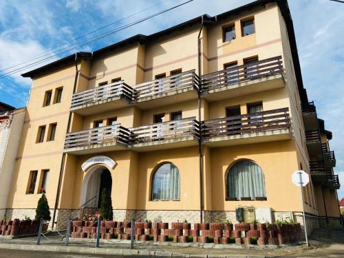 . Pensiune Restaurant Indus