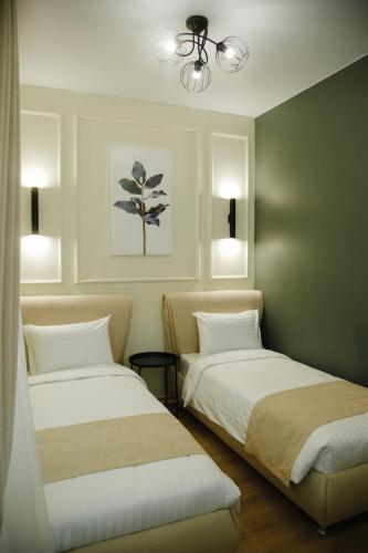 Dream Hotel - image 2