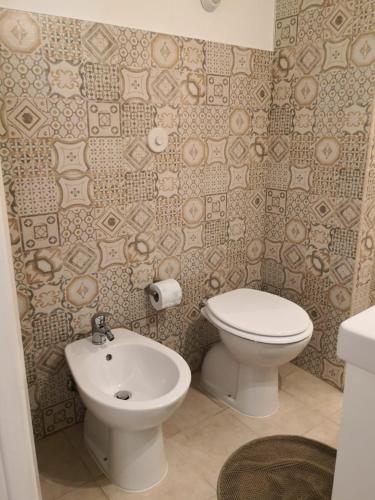 Sergio's House #CasaDeSergio Room Type - Double or Twin Room with Private Bathroom
