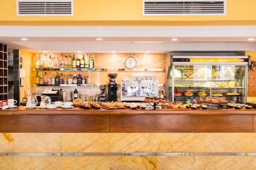 Hostal Ciutadella - image 13