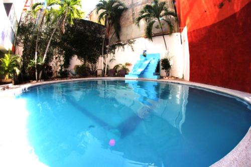 Swimming pool, Hotel Condesa Americana Acapulco in Acapulco