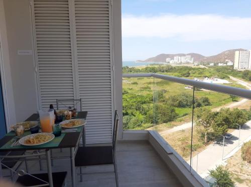 Hermoso apartamento a 300 m Playa Bello Horizonte Pozos colorados