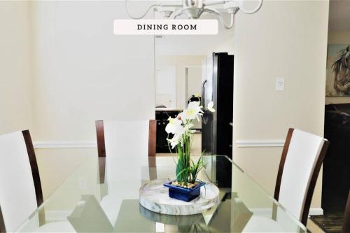Exceptional, 5 Beds, Near Downtown - Bold Ruler in Stafford, USA