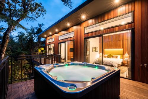 Rainforest Deluxe 2