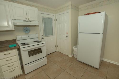 Venus 209 condo - image 3