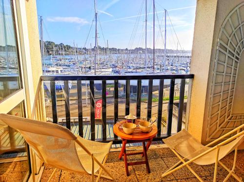 Les Balcons de La Trinité - Vue sur mer et le port