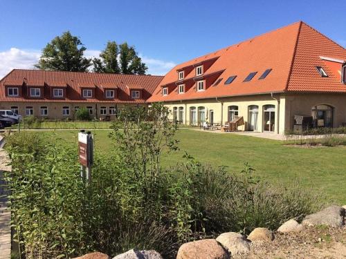 Die Remise Lexington 51m von Stolpe auf Usedom entfernt