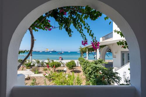 Irene Studios - Beachfront, Parikia