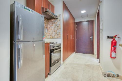 Pleasant Studio Unit in Business Bay by Deluxe Holiday Homes