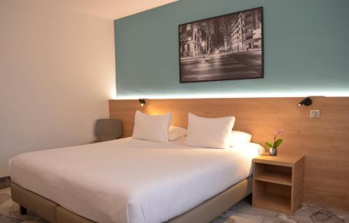 Hotel des Congres - image 3
