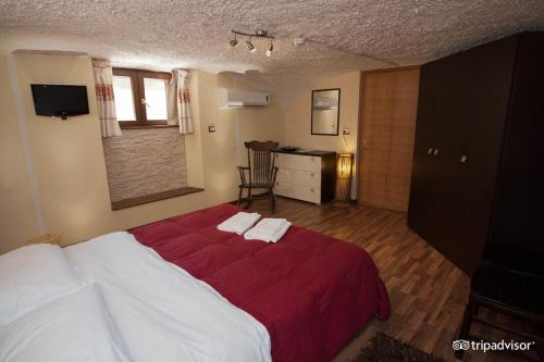 1 queen bed