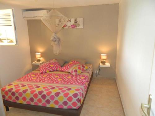 TI COLIBRI COQUET T2 VUE MER Possibilité repas (TI COLIBRI COQUET T2 VUE MER Possibilite repas) in Le Robert