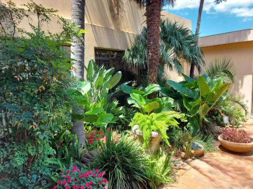 . Midway Inn Hotel