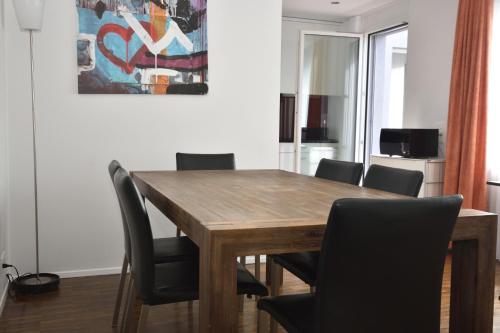  Stylish 1BR near lake and Opera - Flower 52 in Zürich