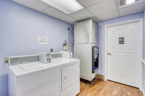 Americas Hotel - El Paso Airport / Medical Center - image 3