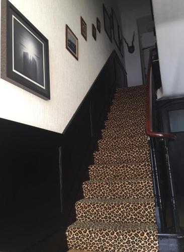 High Tor Guest House - image 10
