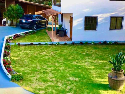 Sweet Home Garden Planta Baja Pet Friendly