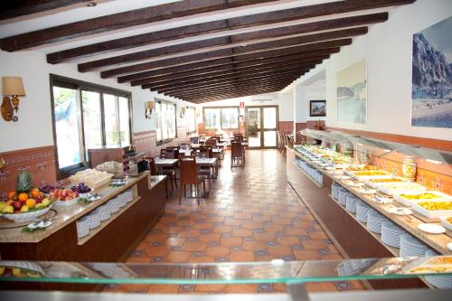 Ételek és italok, Hotel Tarik in Carihuela