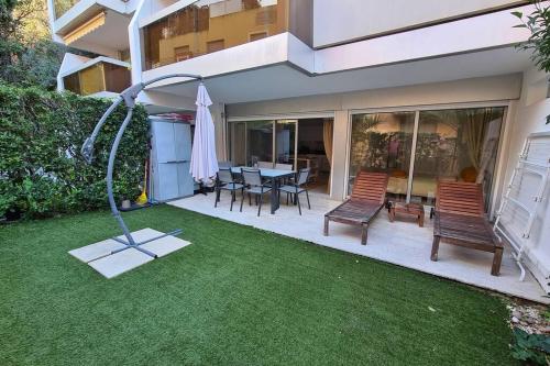 Facilities, Le Lodge, T2 classe 3 etoiles avec jardin, parking, piscine & mer a 2 pas in Menton
