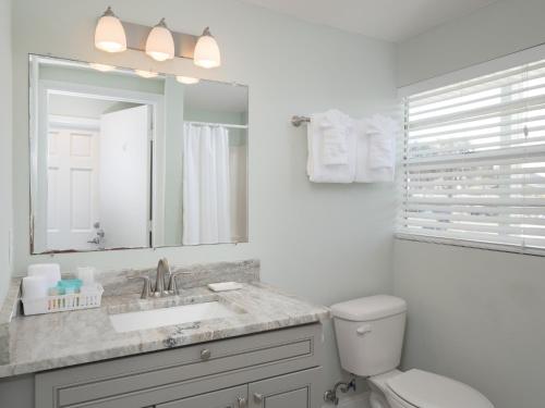 Sea Aire Oceanfront Inn – Cocoa Beach, FL
