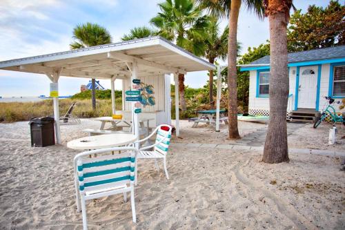 5 - Seahorse Cottages - image 13