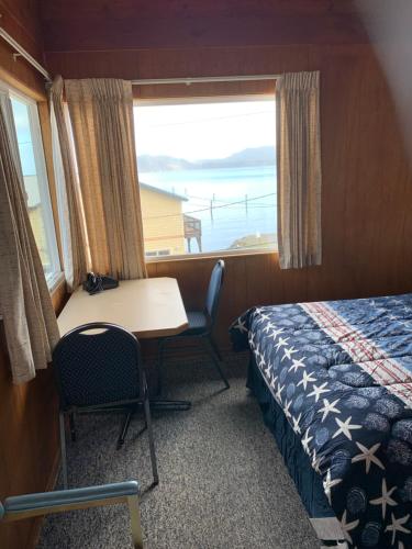 Curley's Resort & Dive Center in Port Angeles