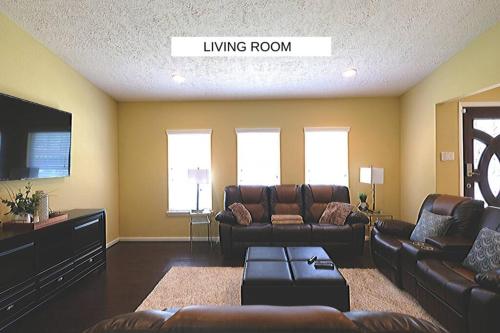 Downtown 25 Minutes, 8 Beds, 4 Bedrooms - Turtle Creek in Missouri City, USA