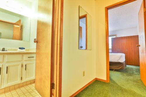 Griz Inn RockiesDirect ca