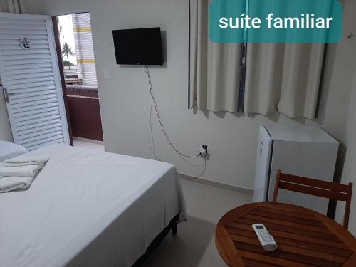 2 bedrooms, 4 beds