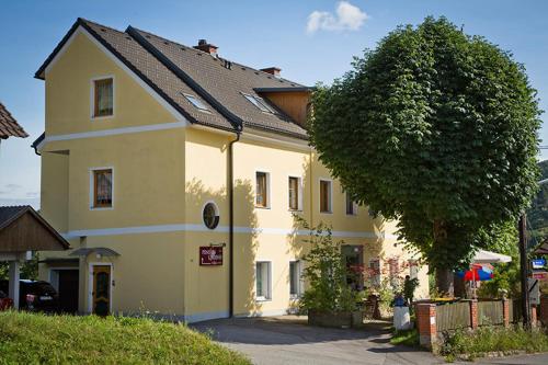 Pension Lindenhof, Pension in Deutschfeistritz bei Sankt Pankrazen