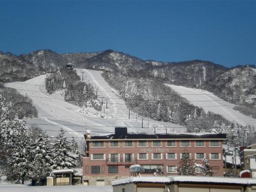 토가리 온센 알펜 플라자 - 숙소 외관