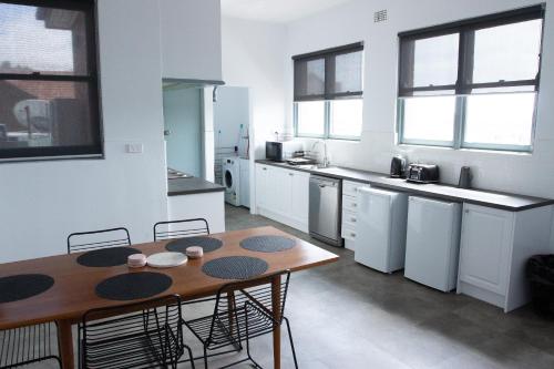 Kitchen, Oasis on Beamish Hotel near Lakemba Mosque