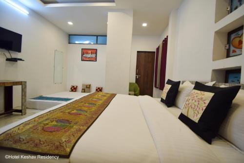 Hotel Keshav Residency