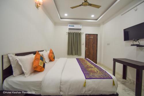 Hotel Keshav Residency