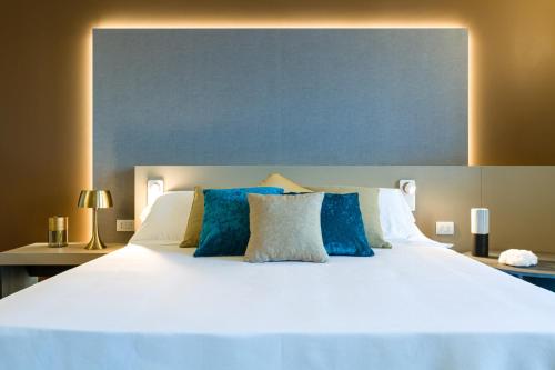 Seawater Hotel - image 2