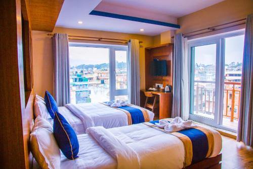 room detail thumbnail 0