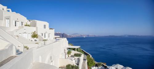 Canaves Oia Suites & Spa