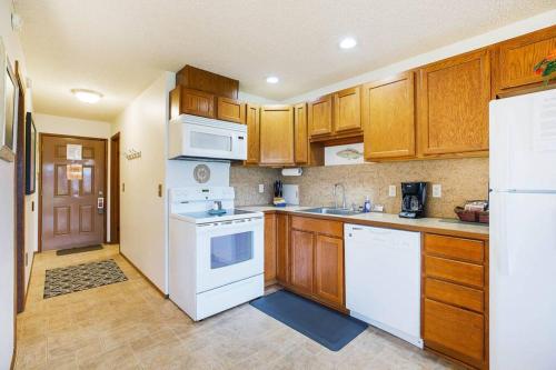 Pelican Condo in Moclips, USA