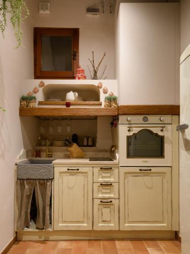 Hortus Conclusus + free parking Room Type - One-Bedroom Apartment