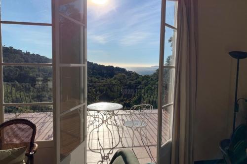 Beautiful house with POOL in Rayol Canadel sur mer