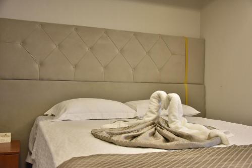 GOLD CITY HOTEL